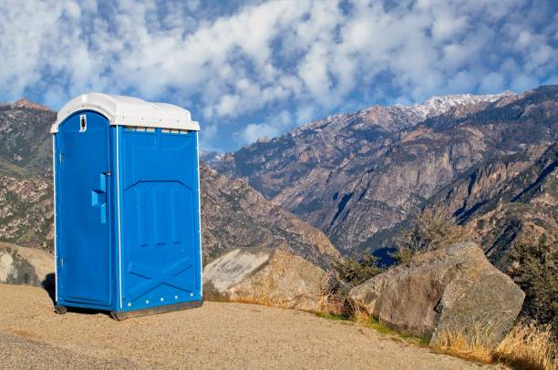 Best Luxury portable toilet rental  in Shelburn, IN